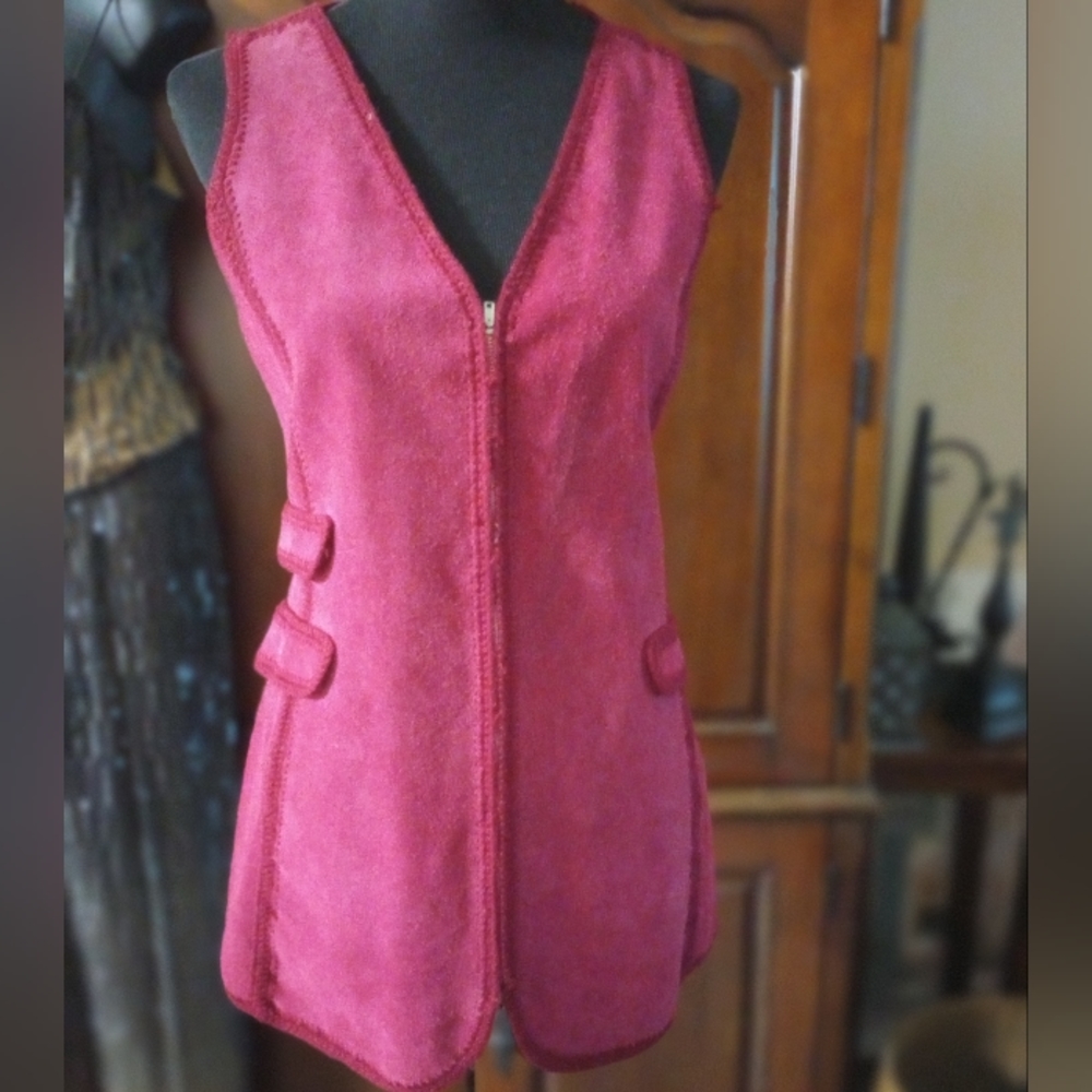 Vintage Suede Long Vest w/‎ Crochet Seams